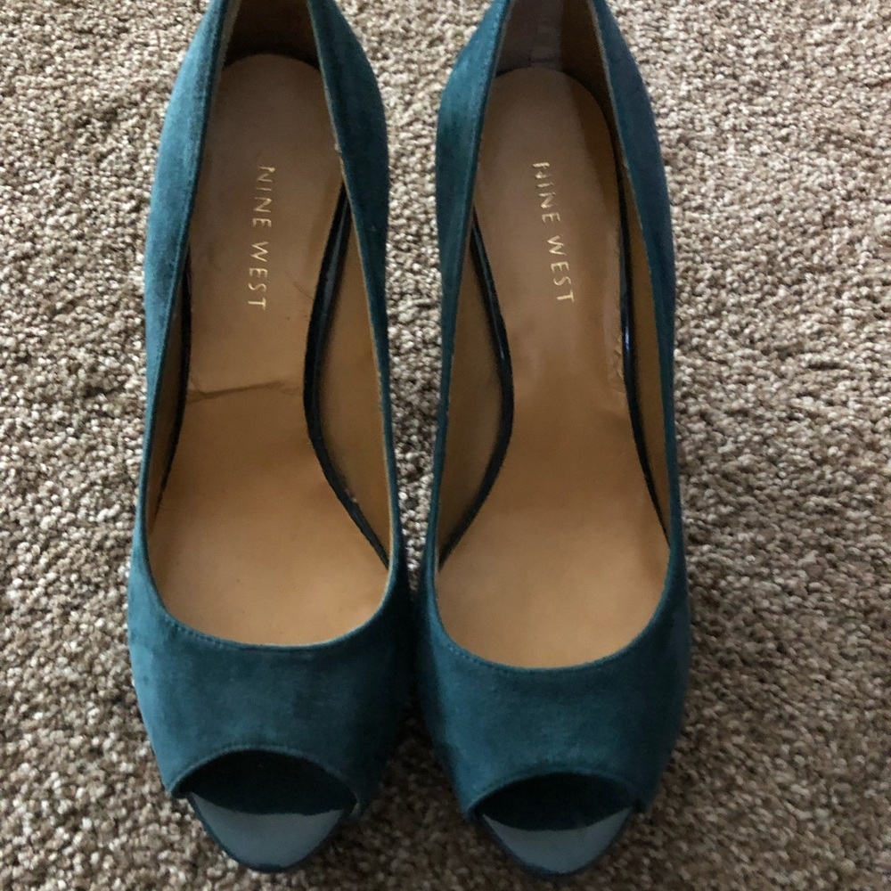 Nine West heel